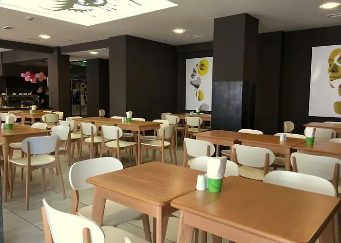 Otel Gladiola Altın Kumlar